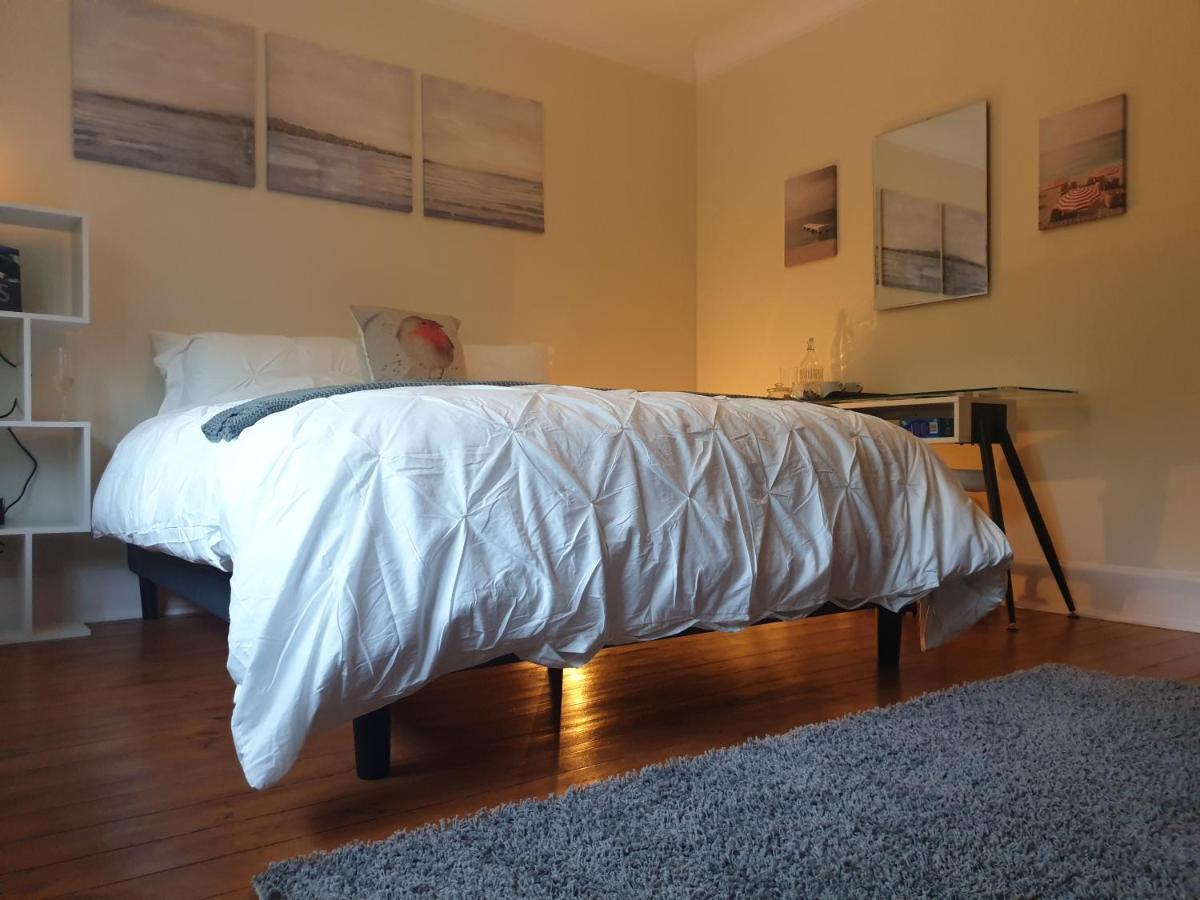 Little Robin Gate - Free Parking - Central - 10 Min Walk To Train Station บอร์นมัธ ภายนอก รูปภาพ